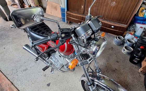 Gebrauchtmotorrad Suzuki GN 250 - Bild 4