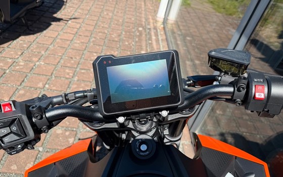 Neufahrzeug KTM 990 Duke - Bild 13