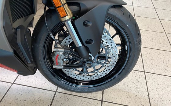 Neufahrzeug Ducati Streetfighter V2 - Bild 12