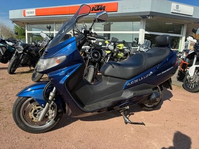 Suzuki Burgman 400