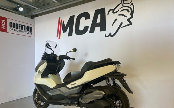 Gebrauchtmotorrad BMW C 400 GT - Bild 3