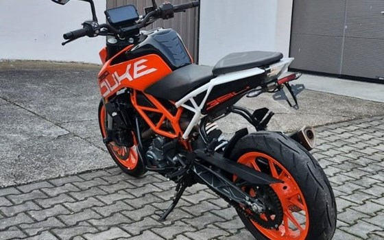 Gebrauchtmotorrad KTM 390 Duke - Bild 4