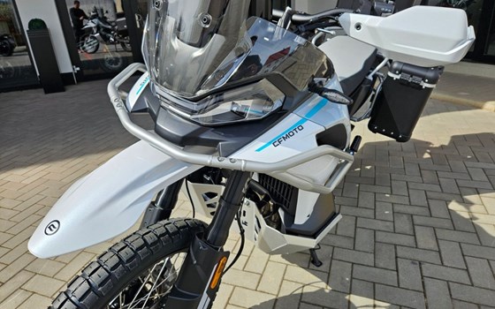 Neufahrzeug CFMOTO 1000MT-X - Bild 6