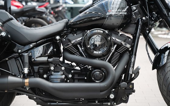 Gebrauchtmotorrad Harley-Davidson Softail Sport Glide FLSB - Bild 14