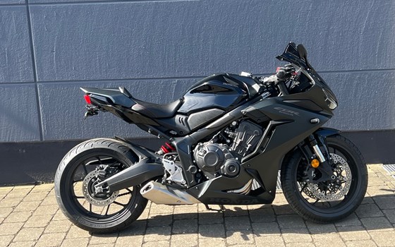 Gebrauchtmotorrad Honda CBR650R - Bild 1