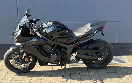 Gebrauchtmotorrad Honda CBR650R - Bild 5