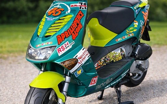 Gebrauchtmotorrad Aprilia SR 125 - Bild 1