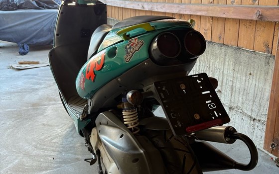 Gebrauchtmotorrad Aprilia SR 125 - Bild 3