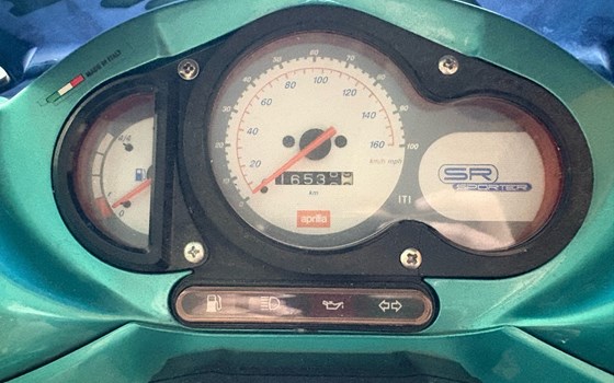 Gebrauchtmotorrad Aprilia SR 125 - Bild 6