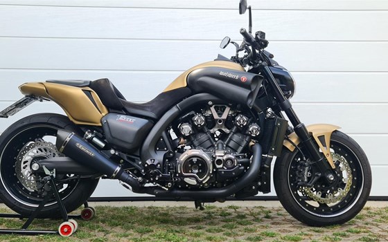 Gebrauchtmotorrad Yamaha V-MAX - Bild 2