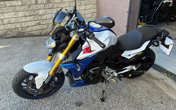 Gebrauchtmotorrad BMW F 900 R - Bild 2