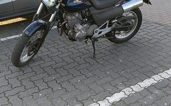 Gebrauchtmotorrad Honda SLR650 - Bild 7