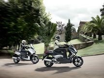 Gebrauchtmotorrad Yamaha X-Max 250 - Bild 8