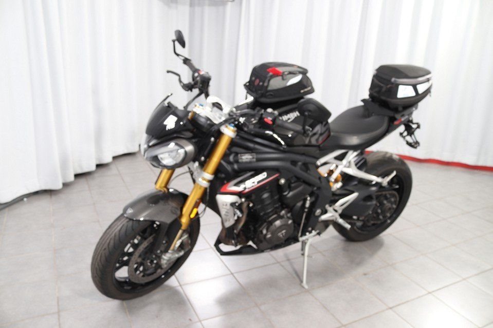 Triumph Speed Triple 1200 RS