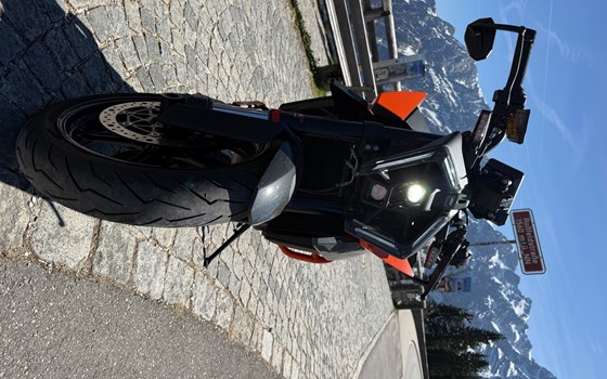 Gebrauchtmotorrad KTM 990 Duke - Bild 3