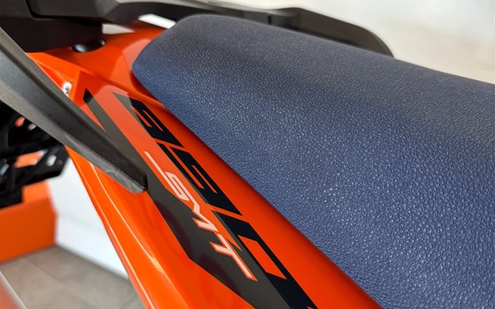 Neufahrzeug KTM 890 SMT - Bild 3