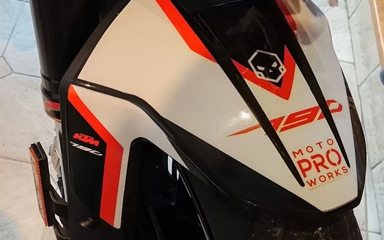 Gebrauchtmotorrad KTM 790 Duke - Bild 10