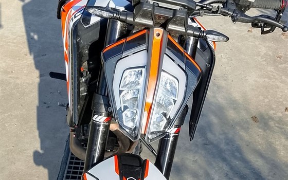 Gebrauchtmotorrad KTM 790 Duke - Bild 3