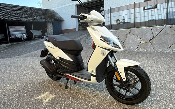 Gebrauchtmotorrad Aprilia Sportcity 50 One 2T - Bild 2