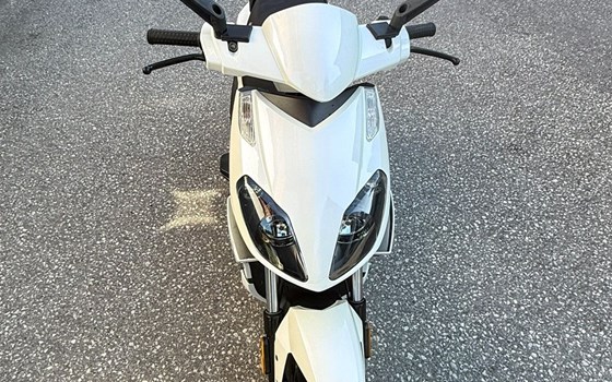 Gebrauchtmotorrad Aprilia Sportcity 50 One 2T - Bild 3