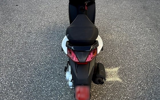 Gebrauchtmotorrad Aprilia Sportcity 50 One 2T - Bild 6