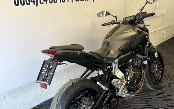Gebrauchtmotorrad Yamaha MT-07 - Bild 3