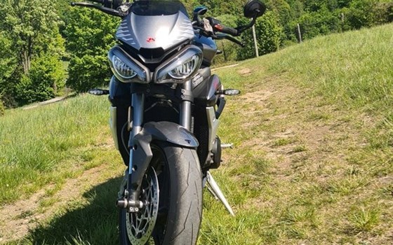 Gebrauchtmotorrad Triumph Street Triple 765 RS - Bild 5