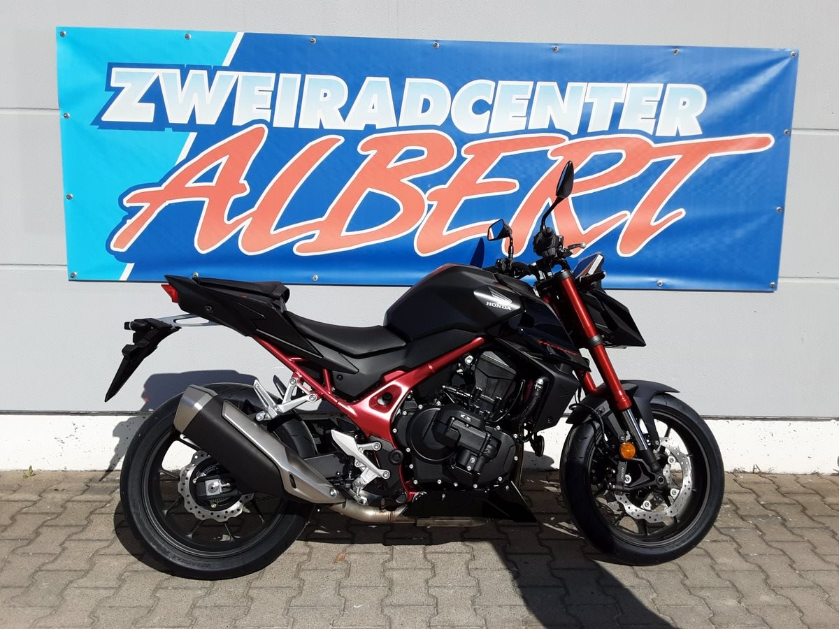 Honda CB750 Hornet E-Clutch