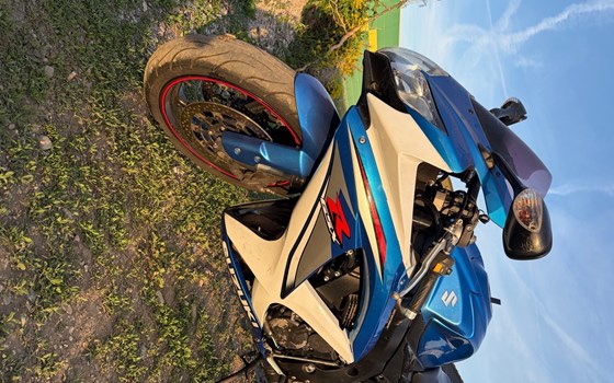 Gebrauchtmotorrad Suzuki GSX-R 750 - Bild 4