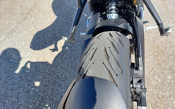 Gebrauchtmotorrad Triumph Trident 660 - Bild 9