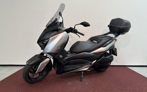 Gebrauchtmotorrad Yamaha XMAX 300 - Bild 4