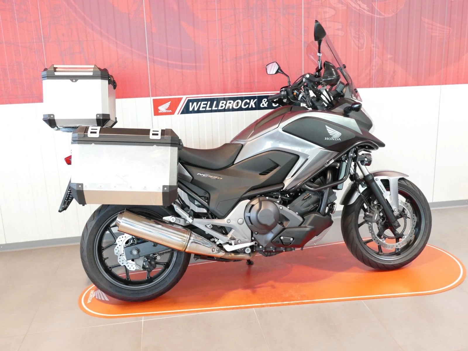 Honda NC750X DCT