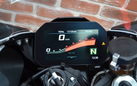 Gebrauchtmotorrad BMW S 1000 RR - Bild 10