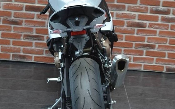 Gebrauchtmotorrad BMW S 1000 RR - Bild 4