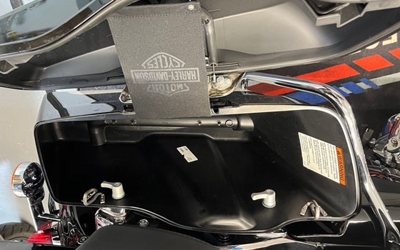 Gebrauchtmotorrad Harley-Davidson Touring Road King Special FLHRXS - Bild 14