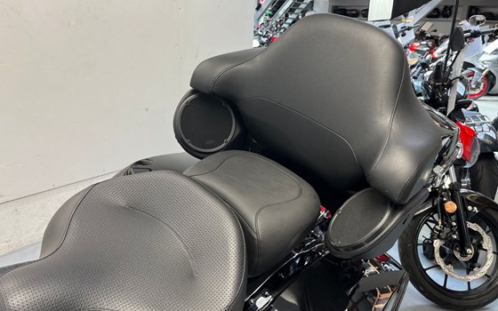 Gebrauchtmotorrad Harley-Davidson Touring Road King Special FLHRXS - Bild 6