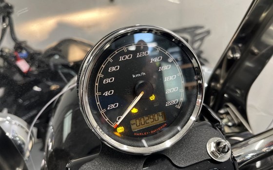 Gebrauchtmotorrad Harley-Davidson Touring Road King Special FLHRXS - Bild 9