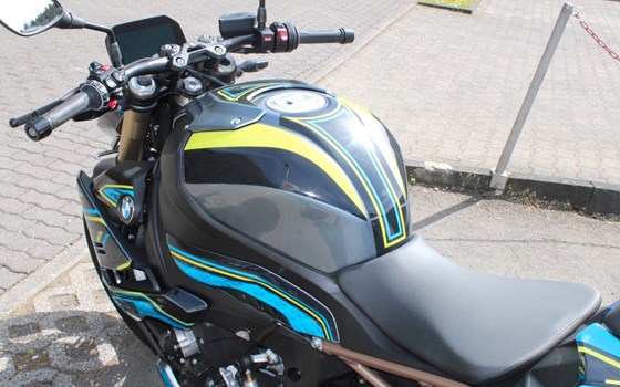 Gebrauchtmotorrad BMW S 1000 R - Bild 10