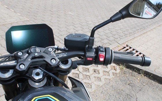 Gebrauchtmotorrad BMW S 1000 R - Bild 13