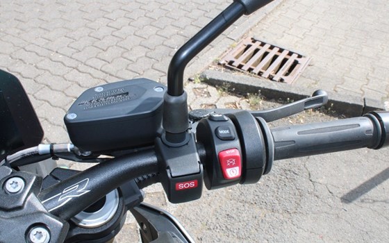 Gebrauchtmotorrad BMW S 1000 R - Bild 15