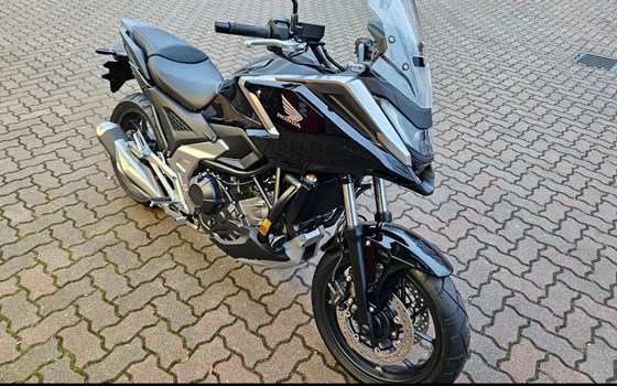 Gebrauchtmotorrad Honda NC750X - Bild 4
