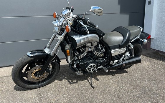 Gebrauchtmotorrad Yamaha V-Max VMX 1200 - Bild 5