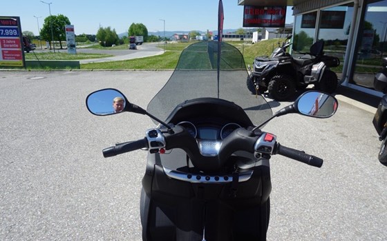 Gebrauchtmotorrad Piaggio MP3 500ie LT Business - Bild 9