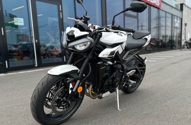 Triumph Street Triple 765 R