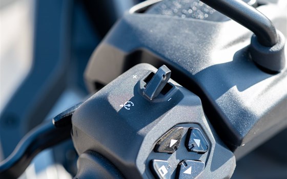 Gebrauchtmotorrad Piaggio MP3 530 HPE Exclusive - Bild 13