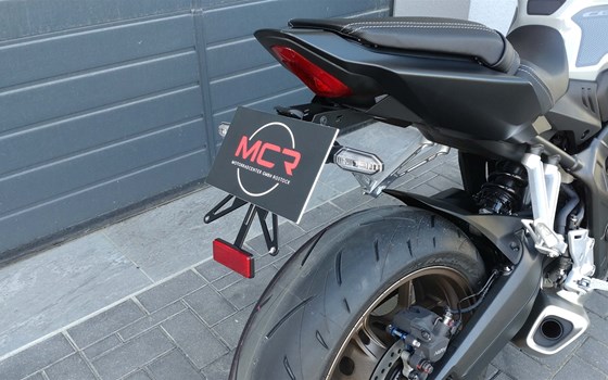 Gebrauchtmotorrad Honda CB650R - Bild 7