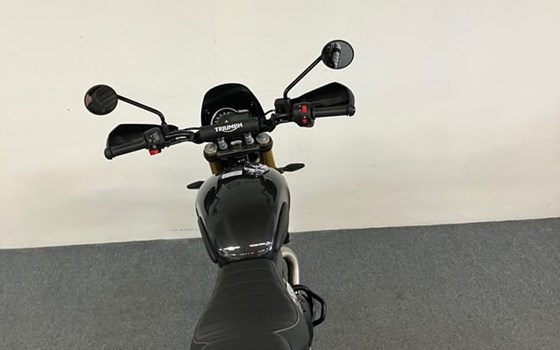 Neufahrzeug Triumph Scrambler 400 XC - Bild 18