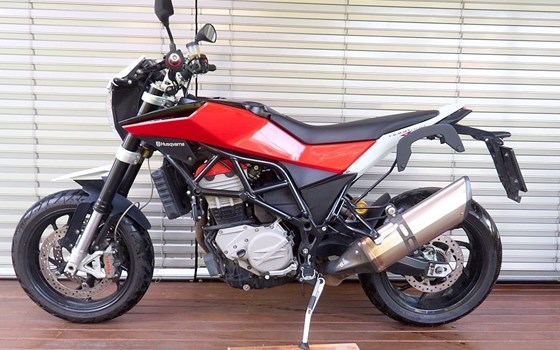 Gebrauchtmotorrad Husqvarna Nuda 900 R - Bild 1