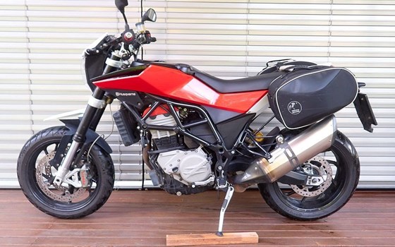 Gebrauchtmotorrad Husqvarna Nuda 900 R - Bild 2