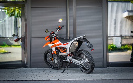 Neufahrzeug KTM 690 Enduro R - Bild 3